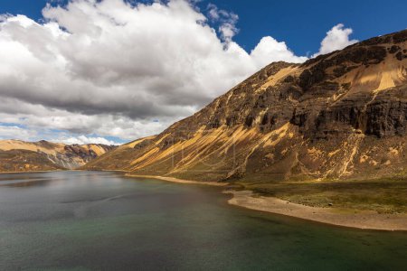 Foto de Hermosos paisajes en lagunas y montañas de Huanza, Perú - Imagen libre de derechos