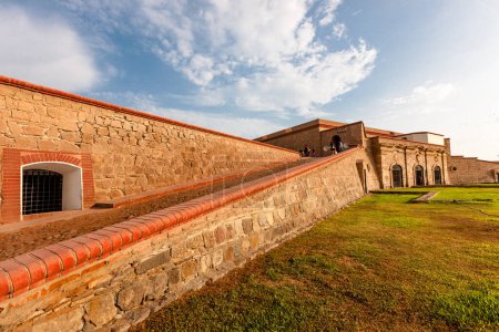 Die Festung Real Felipe ist ein Militärgebäude aus dem achtzehnten Jahrhundert in der Bucht von Callao, Lima Peru.