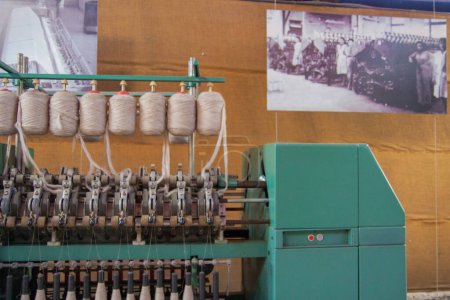 Foto de Máquina para la producción de textiles. Arequipa Perú - Imagen libre de derechos