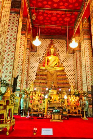 Photo for Wat Arun Niramitra Buddha Statue inside the sanctum of the temple in Bangkok, Thailand - Royalty Free Image