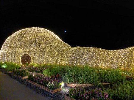 Téléchargez les photos : Iconique dôme de bambou en forme d'arachide architecture à Khao Yai, Thaïlande. - en image libre de droit