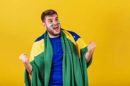 Photo for Caucasian brazilian man, soccer fan from brazil, celebrating, shouting goal - Royalty Free Image