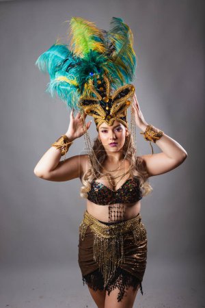 Photo for Vertical shot, half body, beautiful Brazilian woman in carnival clothes. posing for photo. - Royalty Free Image