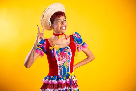 Foto de Mujer brasileña con ropa de fiesta junina. Arraial, Fiesta de San Juan. - Imagen libre de derechos