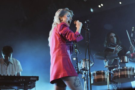 Foto de Paramore en concierto desde Barclays Center en Brooklyn - Imagen libre de derechos