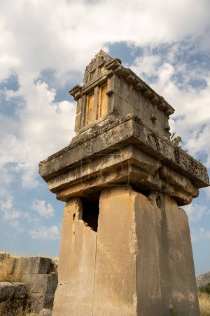 ruins of ancient city of chichen itza, yucatan, mexico