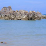 Natural View Of Natural Rocks In The Middle Of The Sea In Summer, Tanjung Kalian, Indonesia