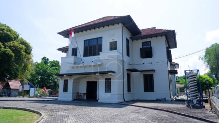Edificio de atracciones turísticas del Museo del estaño en Muntok City, West Bangka, Indonesia