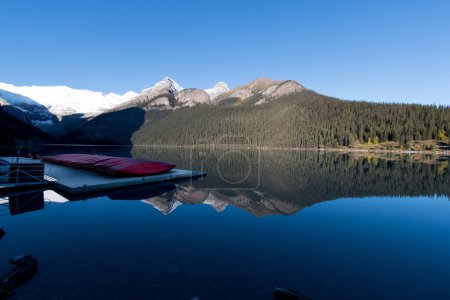 Foto de Lago Louise en den Montañas Rocosas - Imagen libre de derechos