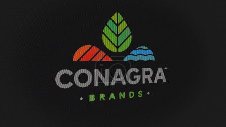 Téléchargez les photos : 07 septembre 2023 Chicago, Illinois. Le logo de Conagra Brands sur un mur blanc d'écrans. Marque Conagra Brands sur un appareil. - en image libre de droit