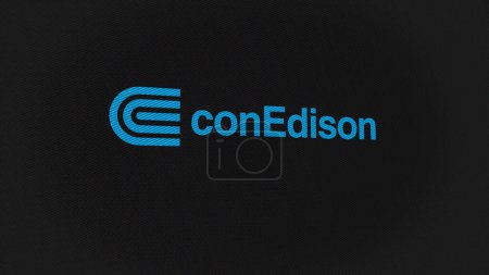 Téléchargez les photos : 07 septembre 2023 New York, New York. Le logo de Consolidated Edison sur un mur blanc d'écrans. Marque consolidée Edison sur un appareil. - en image libre de droit