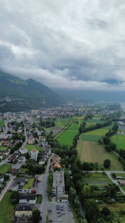 Téléchargez les photos : Drone photo Liechtenstein europe - en image libre de droit