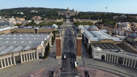 Téléchargez les photos : Drone photo Palais National de Montjuic, Palau Nacional de Montjuic barcelona espagne europe - en image libre de droit