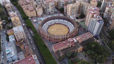Téléchargez les photos : Drone photo Malaga Bullring, Plaza de Toros de la Malagueta Malaga Espagne Europe - en image libre de droit