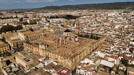 Téléchargez les photos : Drone photo Mosquée-Cathédrale de Cordoue, Mezquita-Catedral de Cordoue Espagne Europe - en image libre de droit
