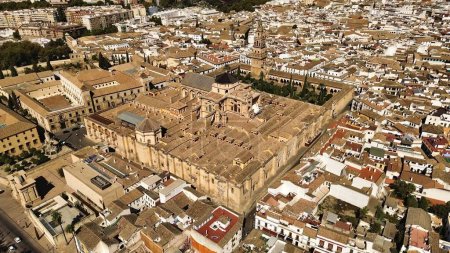 Téléchargez les photos : Drone photo Mosquée-Cathédrale de Cordoue, Mezquita-Catedral de Cordoue Espagne Europe - en image libre de droit