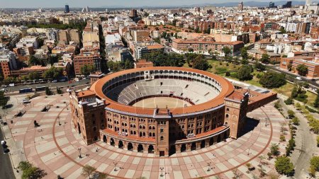 Téléchargez les photos : Drone photo Las Ventas arène, Plaza de Toros de Las Ventas Madrid espagne europe - en image libre de droit
