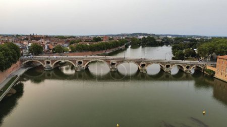 Foto de Drone foto Pont Neuf Toulouse francia europa - Imagen libre de derechos