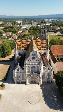 Téléchargez les photos : Drone photo Brou Royal Monastery, Monastere Royal de Brou Bourg en bress france europe - en image libre de droit