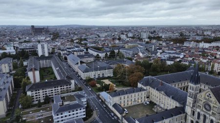 Téléchargez les photos : Drone photo Reims france europe - en image libre de droit