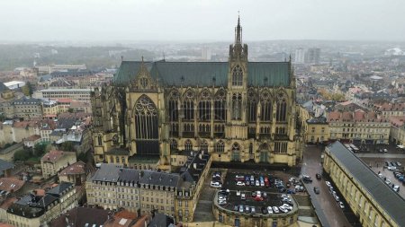 Téléchargez les photos : Drone photo Cathédrale Saint-Etienne, Cathédrale Saint-Etienne Metz France europe - en image libre de droit