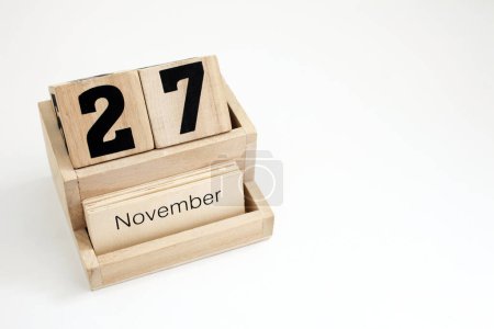 Foto de Calendario perpetuo de madera que muestra el 27 de noviembre - Imagen libre de derechos