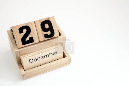 Foto de Calendario perpetuo de madera que muestra el 29 de diciembre - Imagen libre de derechos