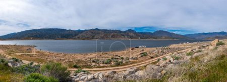 Tranquil Waters: Panoramic View of Lake Isabella in California, USA (4K Ultra HD)