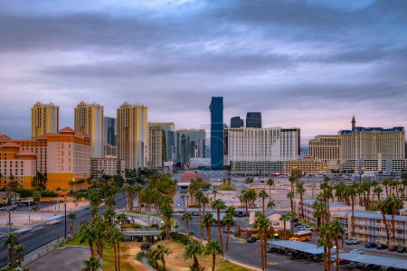 Vegas Vibes: 4K Ultra HD Bild der launischen Stadtlandschaft von Las Vegas am Abend auf dem Strip