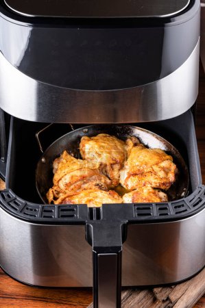 Crispy Perfection: 4K Ultra HD Image of Air Fryer Fried Chicken Thighs