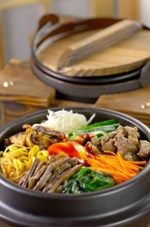 Exquisite Bi Bim Bap: Authentic Korean Cuisine, 4K Ultra HD, Bursting with Colorful Vegetables