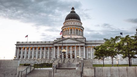 Capitol Majesty: View of Salt Lake City State Capitol in USA - 4K Ultra HD Footage