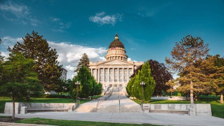 Capitol Majesty: Blick auf das Kapitol des Bundesstaates Salt Lake City in den USA - 4K Ultra HD Filmmaterial