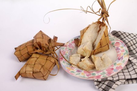 gros plan de la nourriture délicieuse, Ketupat lebaran