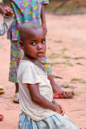 Téléchargez les photos : Abuja, Nigeria - June 5, 2022: Portrait of African Children. Random Candid Moments with African Children. Happy African Children. Children's Day in Africa. - en image libre de droit