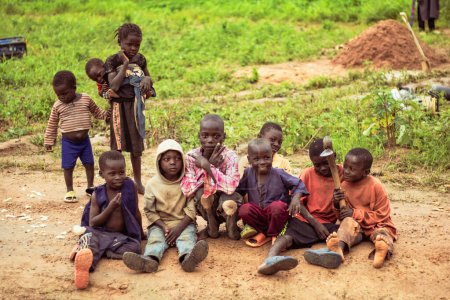 Téléchargez les photos : Abuja, Nigeria - October 5, 2022: Portrait of African Children. Random Candid Moments with African Children. - en image libre de droit
