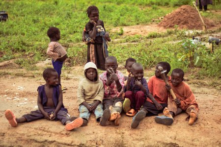 Téléchargez les photos : Abuja, Nigeria - October 5, 2022: Portrait of African Children. Random Candid Moments with African Children. - en image libre de droit
