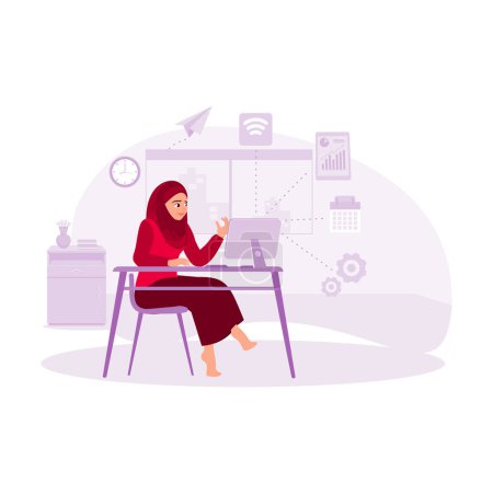 Ilustración de Empresaria musulmana, usando hijab, trabajando profesionalmente en la oficina con una computadora. Tendencia vector moderno ilustración plana. - Imagen libre de derechos