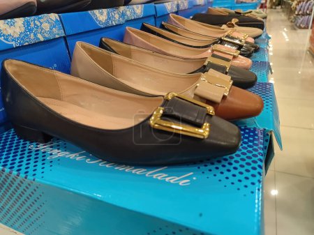 Photo for Many women's shoes are displayed in department stores, Indonesia, 28 May 2024. - Royalty Free Image