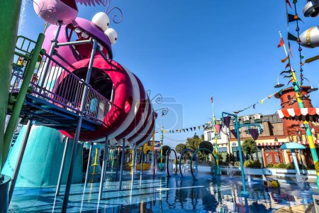 Téléchargez les photos : Super Silly Fun Land Wet Zone à Universal Studios Hollywood - Los Angeles, Californie - en image libre de droit