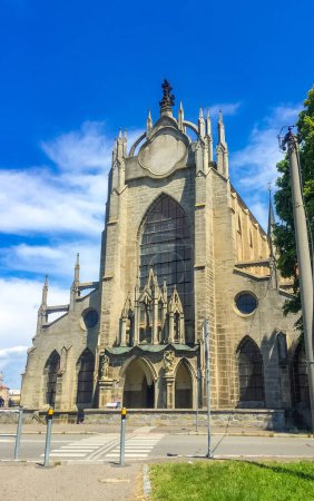 St. Barbaras Kirche in Kutna Hora - eine der berühmtesten gotischen Kirchen in Mitteleuropa, Tschechien. Hochwertiges Foto