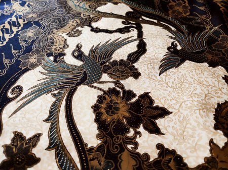 Die Muster auf traditionellem Batik, visuelle und philosophische Darstellung Die Muster auf traditionellem Batik, visuelle und philosophische Darstellung