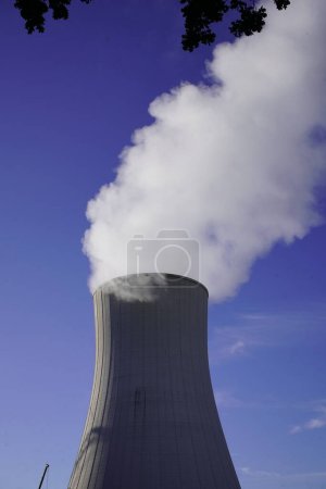 Photo for Coal-operated heating power plant in Hanover-Stcken, in October 2023. - Royalty Free Image