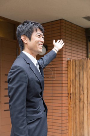 Téléchargez les photos : Portrait d'homme d'affaires japonais - en image libre de droit