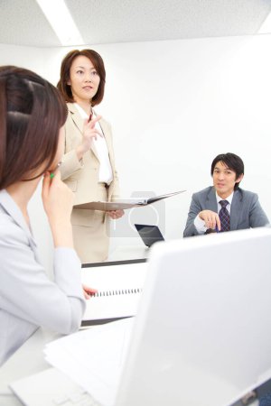 Photo for Japanese businesspeople working in office together. business meeting concept - Royalty Free Image