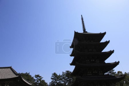 Foto de Imagen del hermoso Templo Kofuku. Concepto de viaje - Imagen libre de derechos