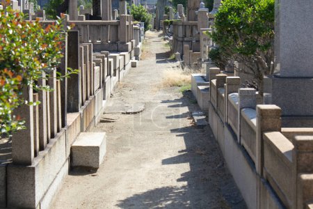 Téléchargez les photos : Pierres tombales et cimetière japonais au Japon - en image libre de droit