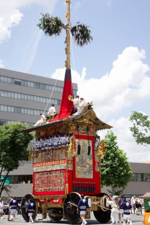 Foto de Flotador hoko gigante para el festival Gion Matsuri se celebra anualmente en el centro de Kyoto - Imagen libre de derechos