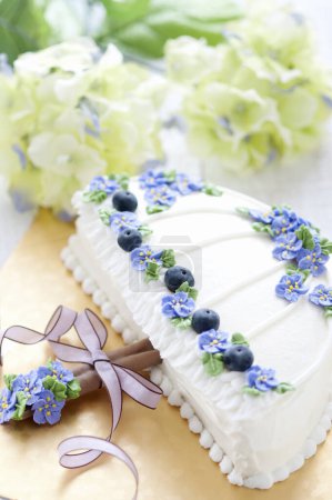 Photo for Beautiful wedding cake with berries and flowers - Royalty Free Image
