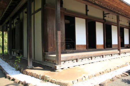 Téléchargez les photos : Ancienne maison traditionnelle japonaise au Japon - en image libre de droit